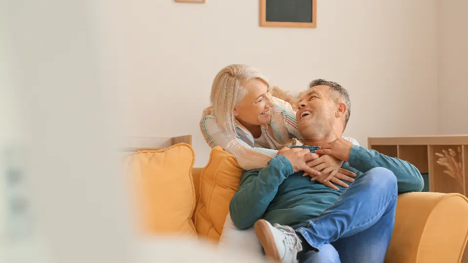 Erste Nachricht Online Dating: Gespräch zu zweit